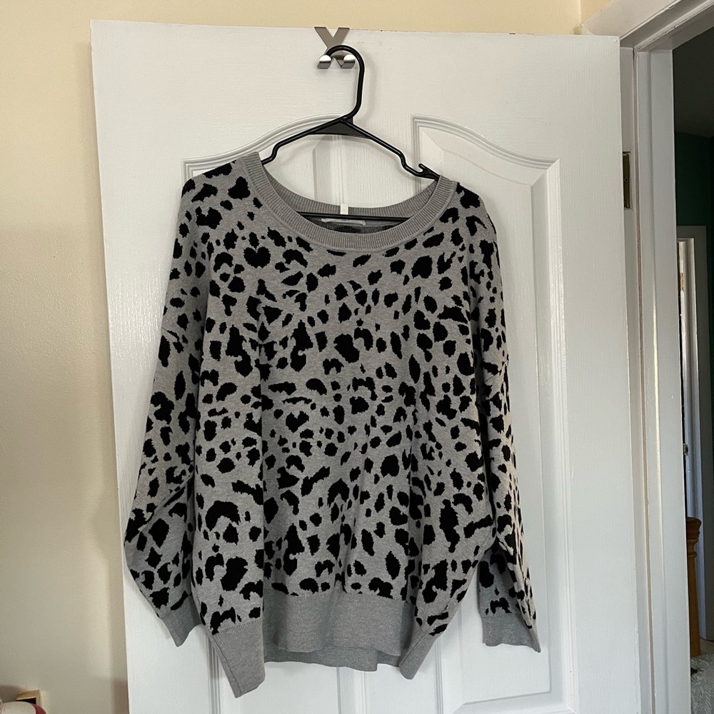 Workshop Republic Clothing Black and Gray Patterned Sweater